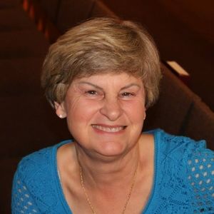 Meet your Posher, Holly